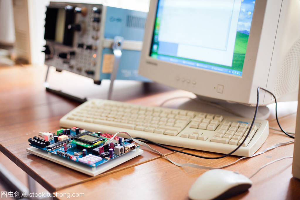 電子開發(fā)實(shí)驗(yàn)室 推動(dòng)電子產(chǎn)品技術(shù)創(chuàng)新的核心引擎